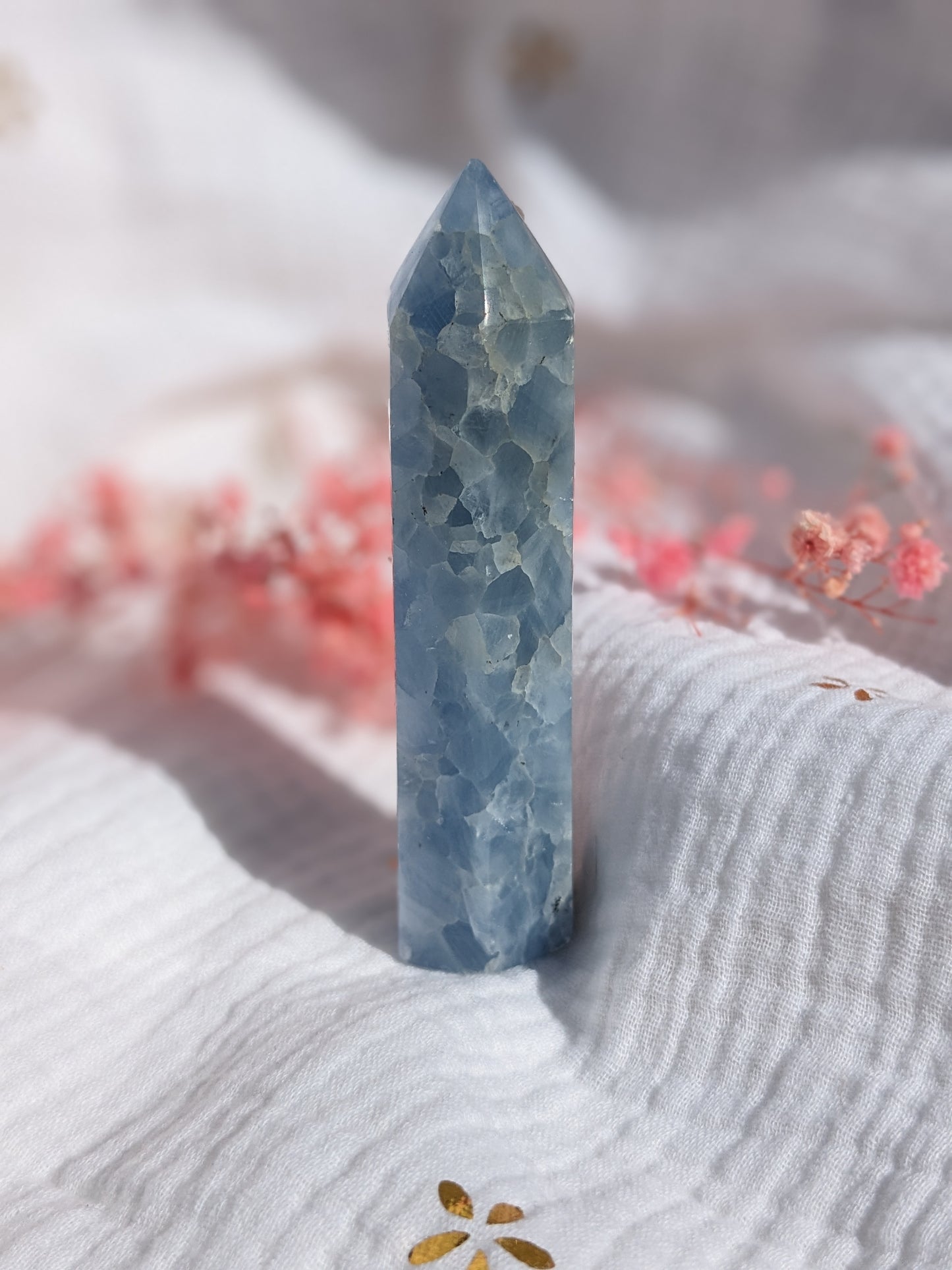 Obélisque de calcite bleue