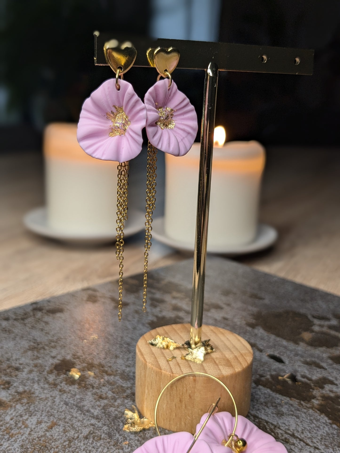 Boucle d'oreille Fleurs d'or 🌸