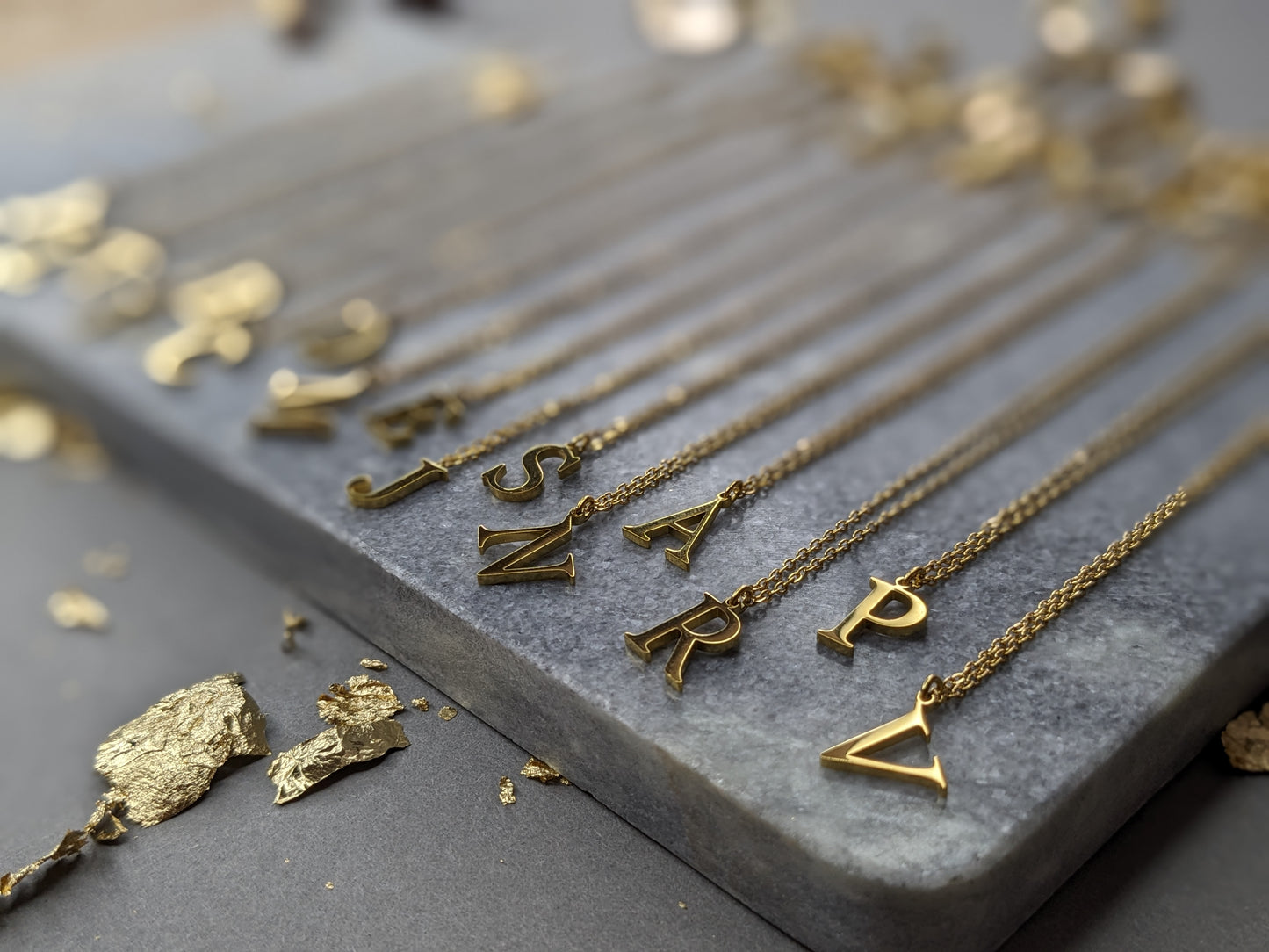 Collier Lettre V ✨
