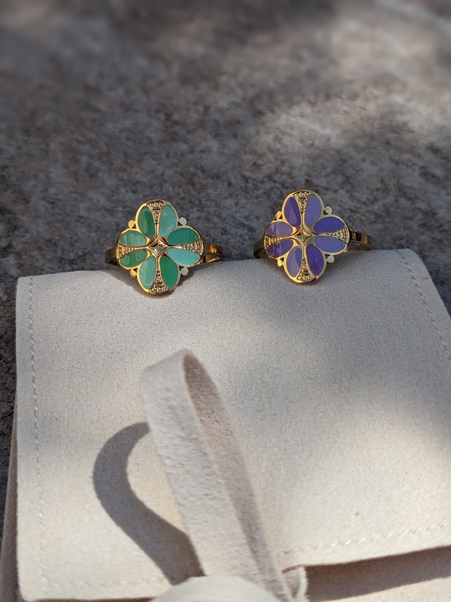 Bague ajustable trèfle vert