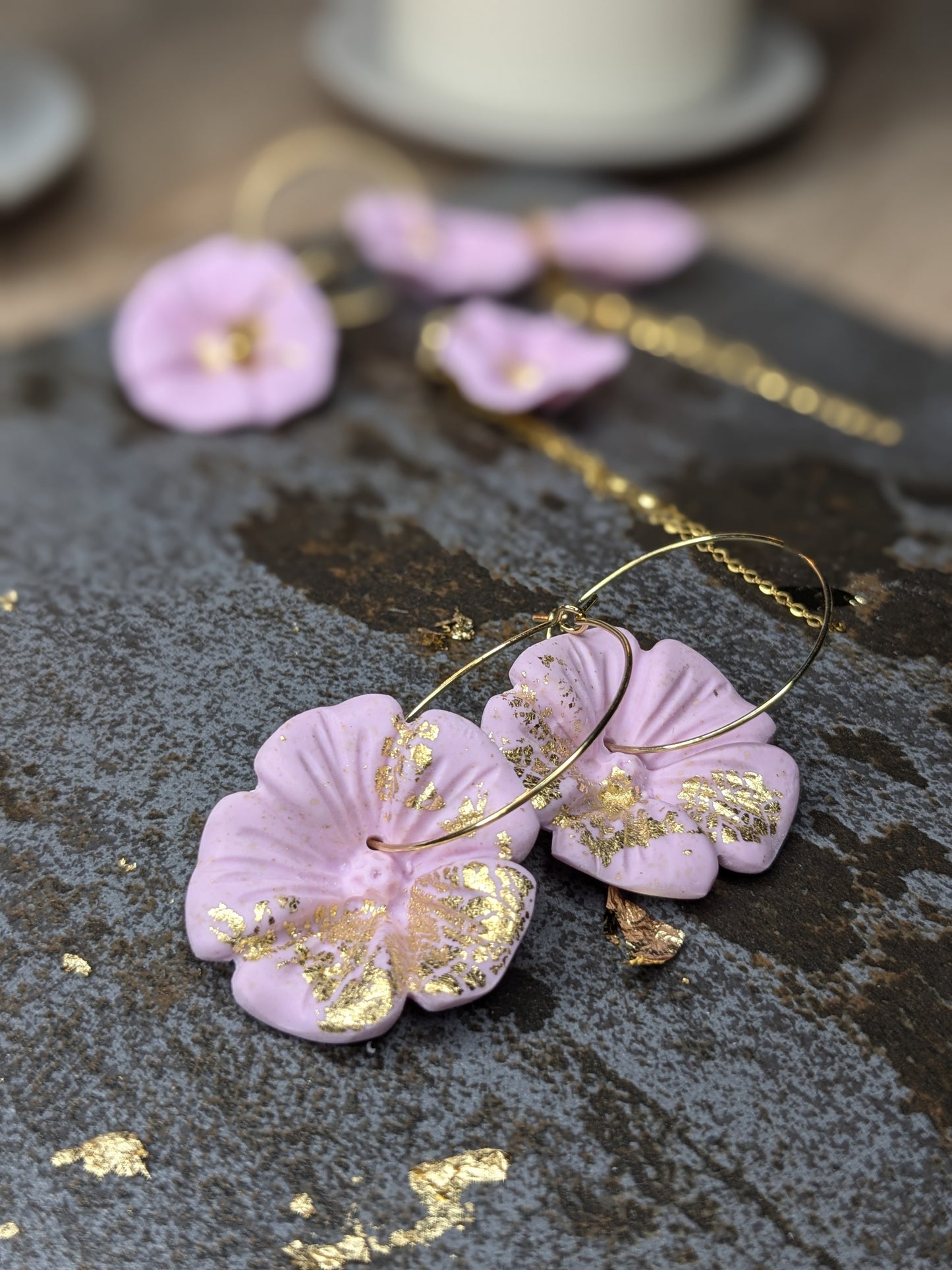 Boucle d'oreille Fleurs d'or 🌸