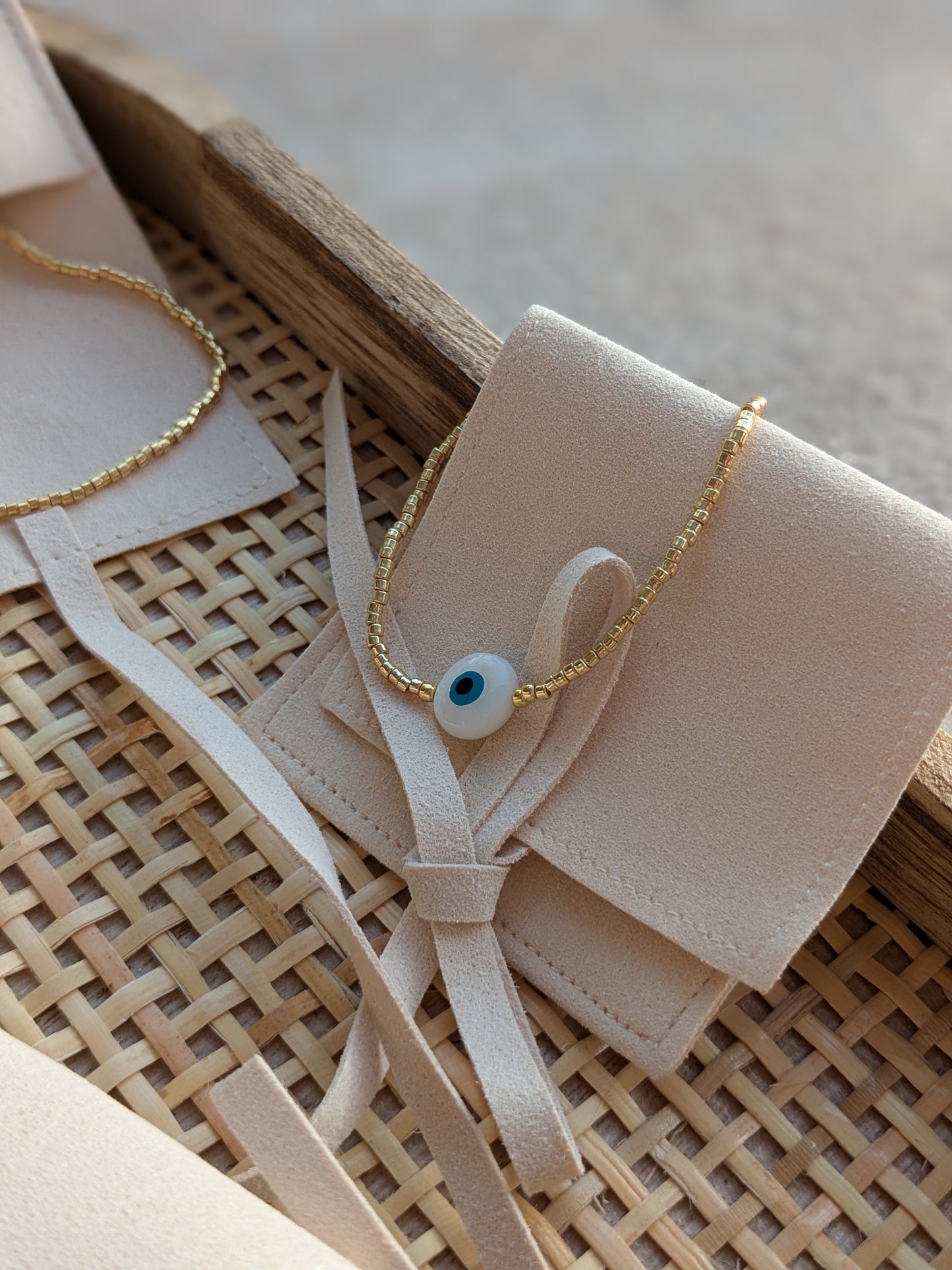 Bracelet perle doré & oeil bleu 🧿