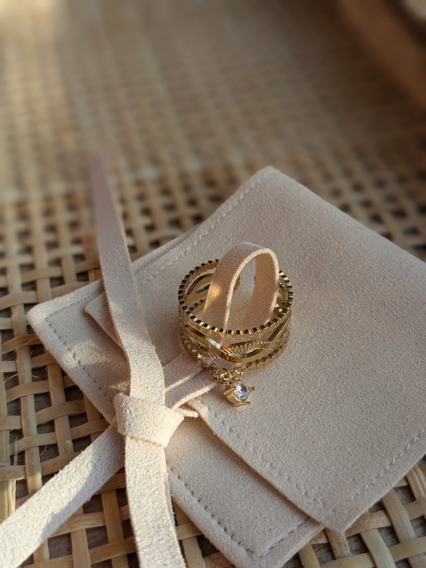 Bague ajustable strass