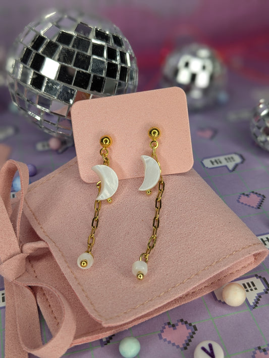 Boucles d'oreilles lune de nacre